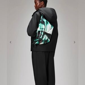 NWT! RAINS, UNISEX , Sibu Bum Bag Large, Blur, MSRP $135